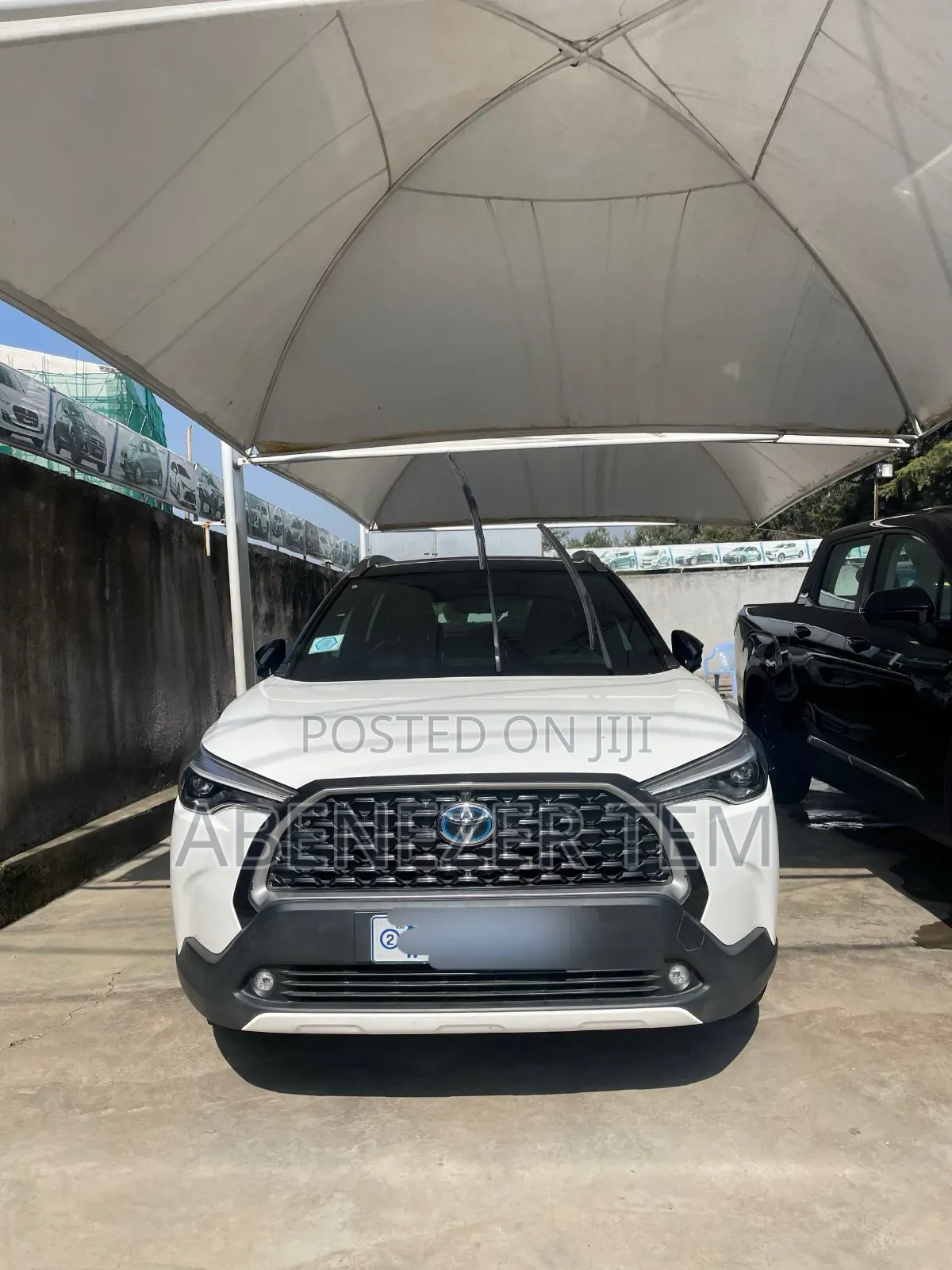 Toyota Corolla Cross Hybrid 2023 White