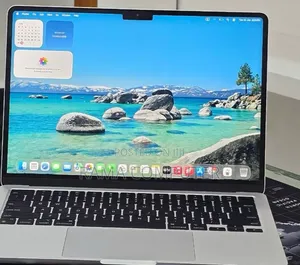 New Laptop Apple MacBook Air 2024 M3 16GB Apple M3 SSD 256GB