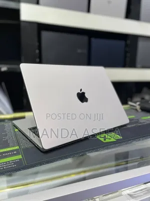 New Laptop Apple MacBook Pro 2021 M1 16GB Apple M1 Pro SSD 512GB