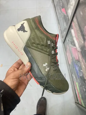 Under Armour Project Rock Hovr