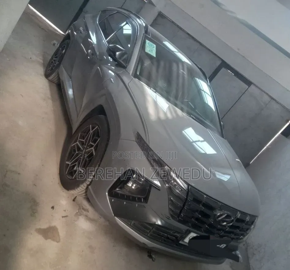 Hyundai Tucson 2022 Gray