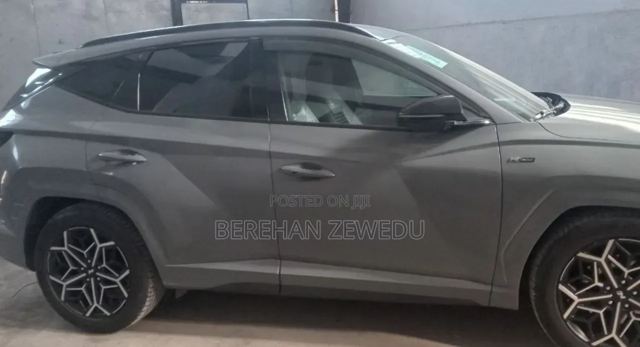 Hyundai Tucson 2022 Gray