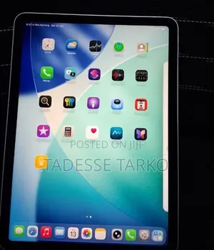 New Apple iPad Air 128 GB Gray