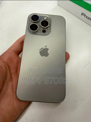 Apple iPhone 15 Pro 128 GB Silver