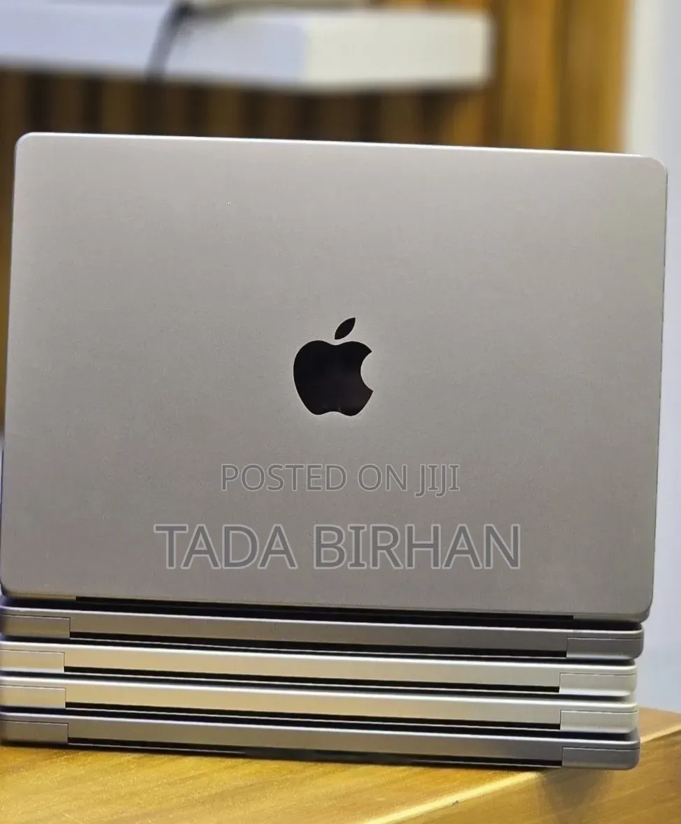New Laptop Apple MacBook Pro 2021 M1 16GB Apple M1 Pro SSD 512GB