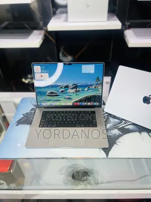 New Laptop Apple MacBook Pro 2021 M1 32GB Apple M1 Pro SSD 512GB