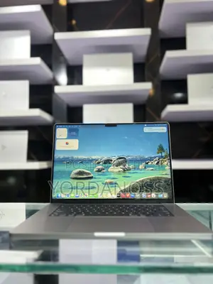New Laptop Apple MacBook Pro 2021 M1 32GB Apple M1 Pro SSD 512GB