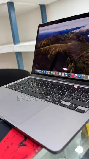 New Laptop Apple MacBook Pro 2020 M1 16GB Apple M1 SSD 512GB