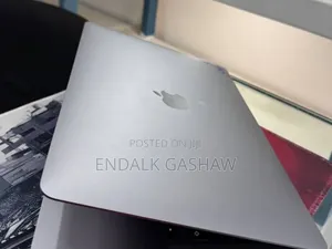 New Laptop Apple MacBook Pro 2020 M1 16GB Apple M1 SSD 512GB