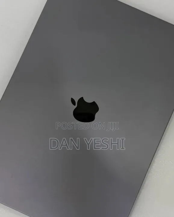 New Laptop Apple MacBook Pro 16GB Apple M1 Pro SSD 1T
