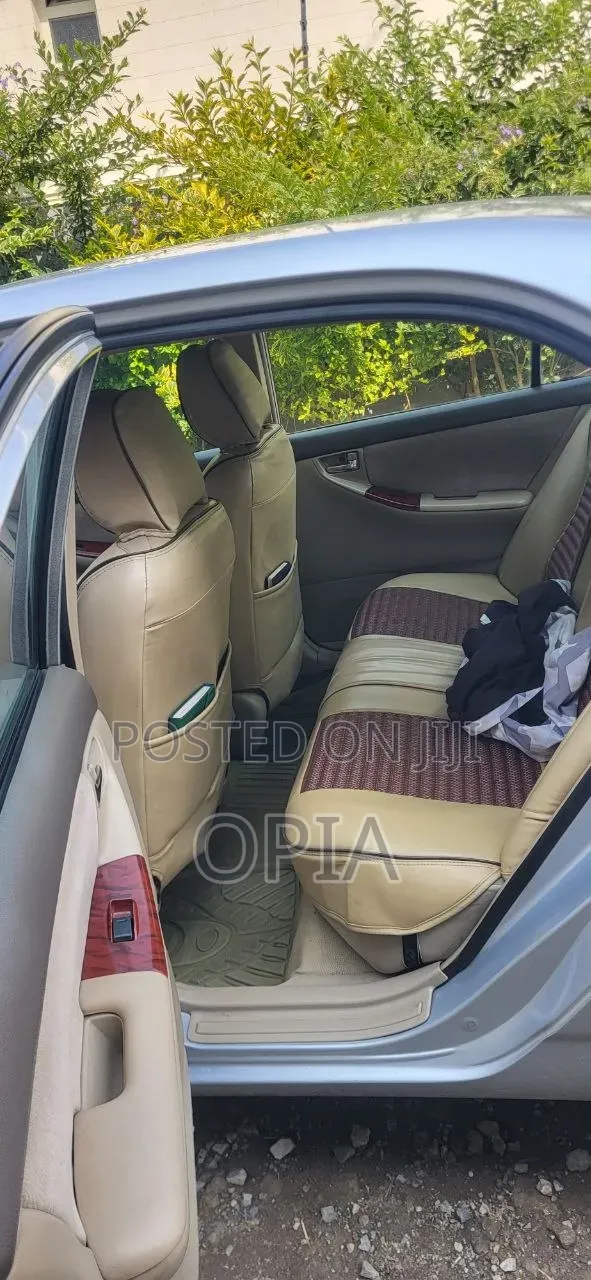 Toyota Corolla 2005 Silver