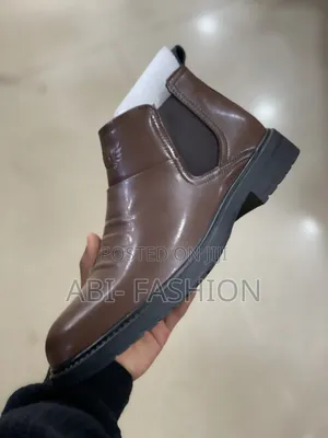 Brown Leather Chelsea Boots Polish