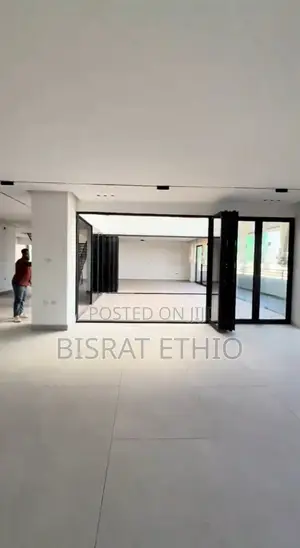 8bdrm Penthouse in Bole Luxury for sale