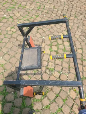 Pull Up Bar