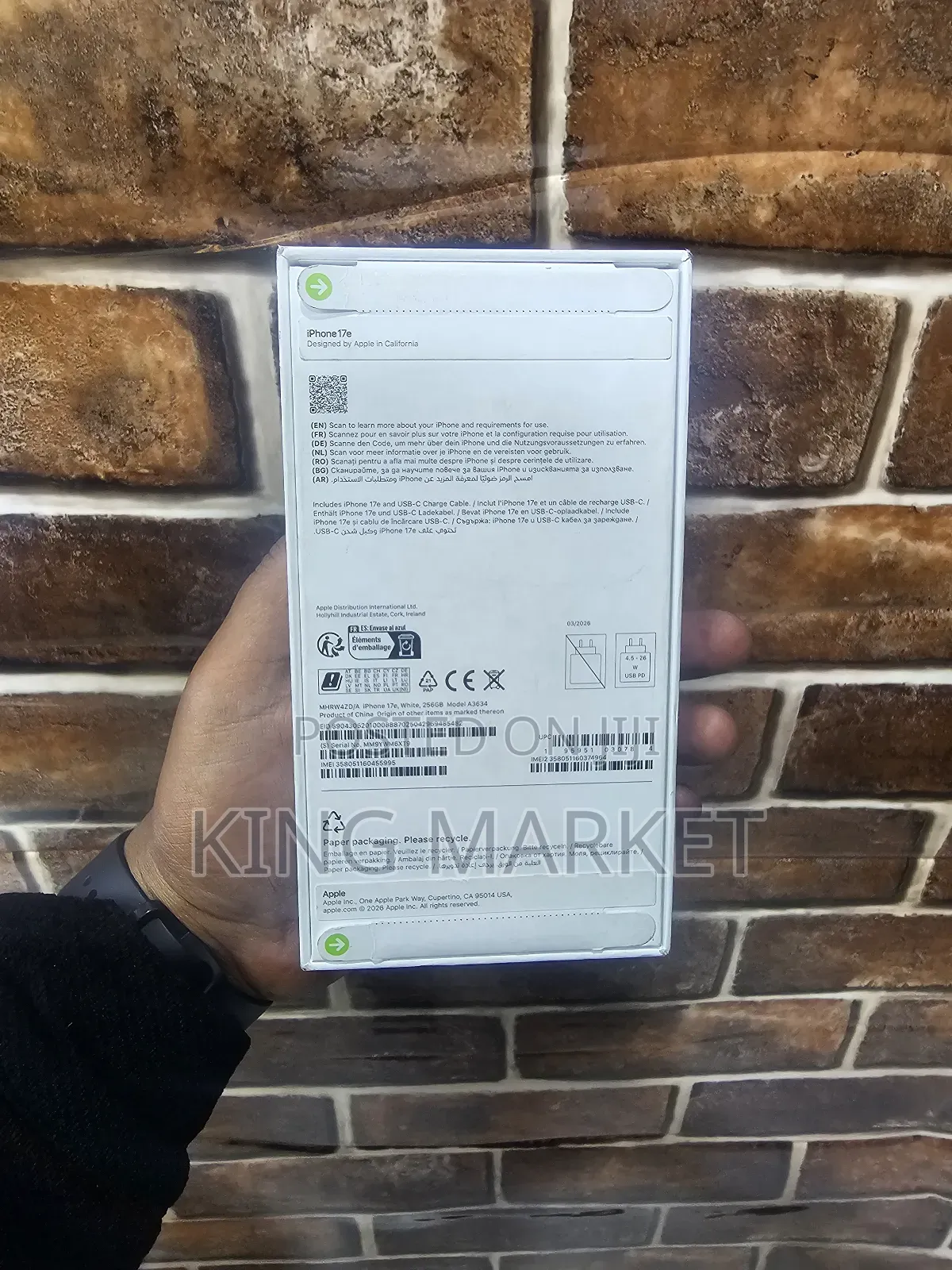 New Apple iPhone 17e 256 GB White