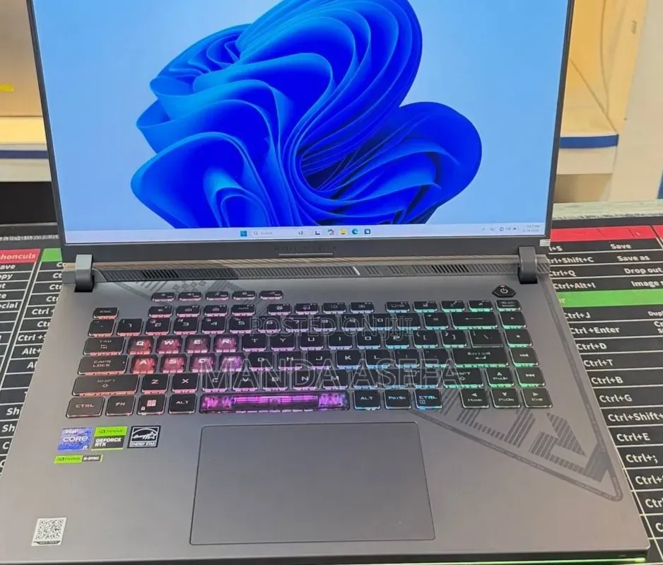 New Laptop Asus ROG Strix G16 G614 16GB Intel Core i9 SSD 1T