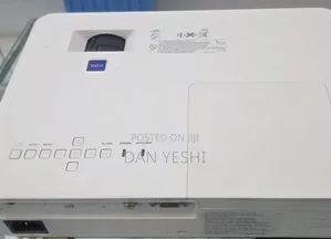 Brand New Sony VPL-Dx