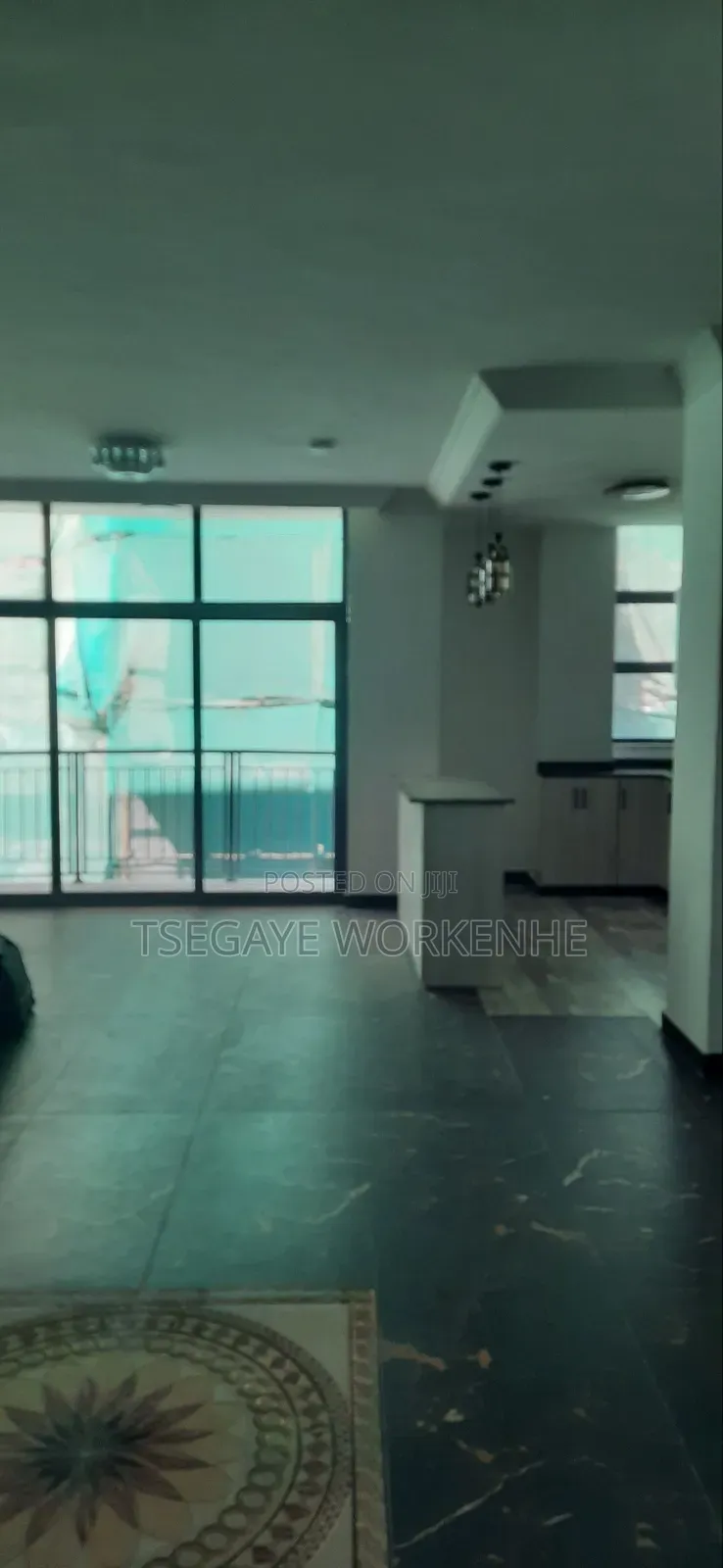 Furnished 2bdrm Apartment in አዲስ  አበባ, Lideta for sale