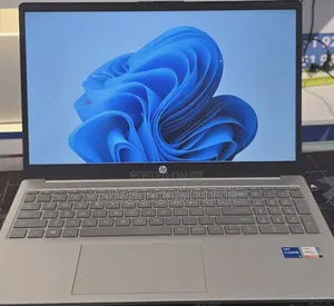 New Laptop HP Pavilion 15 16GB Intel Core i5 SSD 1T