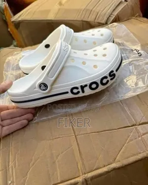 Crocs Shos