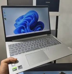 New Laptop Lenovo ThinkBook 15 16GB Intel Core i5 SSD 512GB