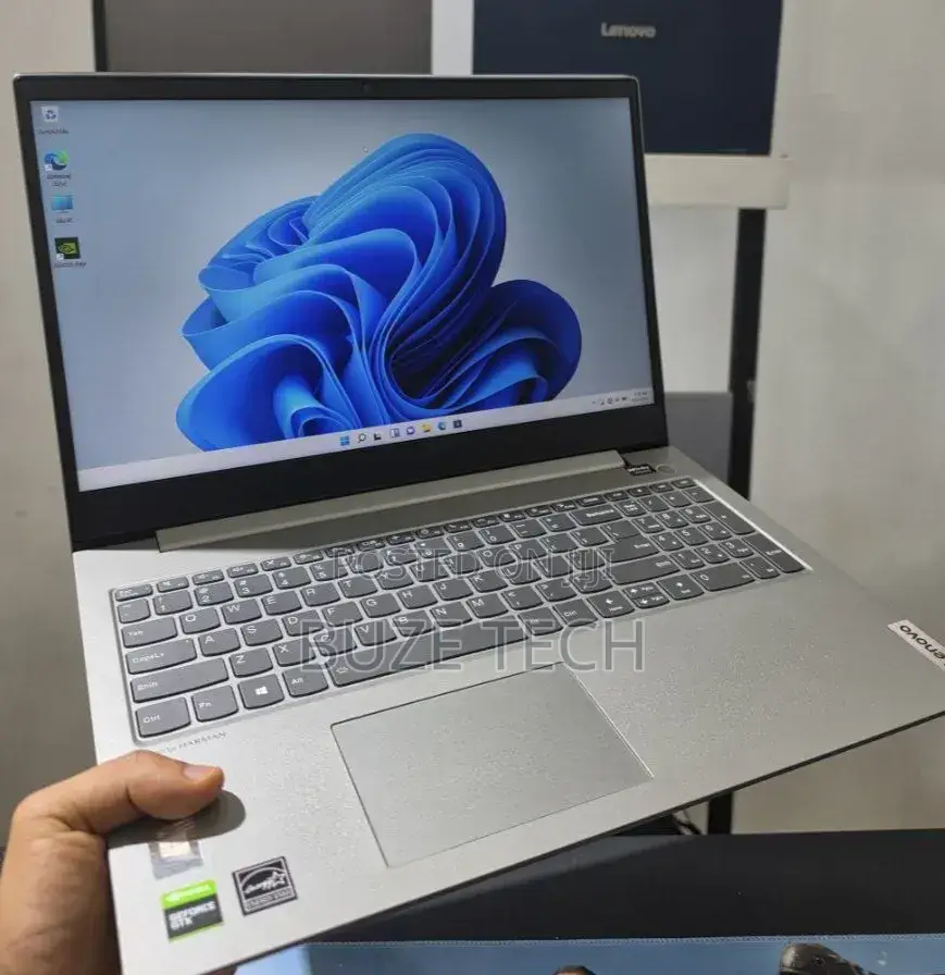 New Laptop Lenovo ThinkBook 15 16GB Intel Core i5 SSD 512GB