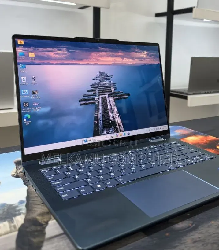 New Laptop Lenovo Yoga 7i 16GB Intel Core i7 SSD 512GB