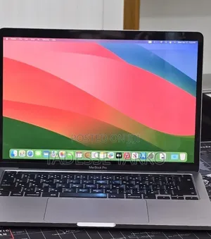 New Laptop Apple MacBook Pro 2020 M1 16GB Apple M1 Pro SSD 512GB