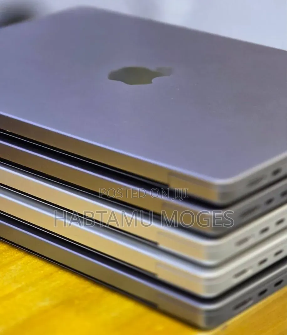New Laptop Apple MacBook Pro 2021 M1 16GB Apple M1 Pro SSD 512GB
