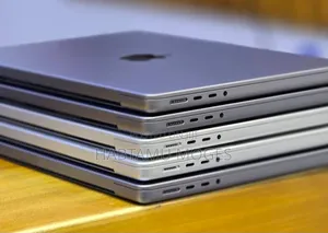 New Laptop Apple MacBook Pro 2021 M1 16GB Apple M1 Pro SSD 512GB