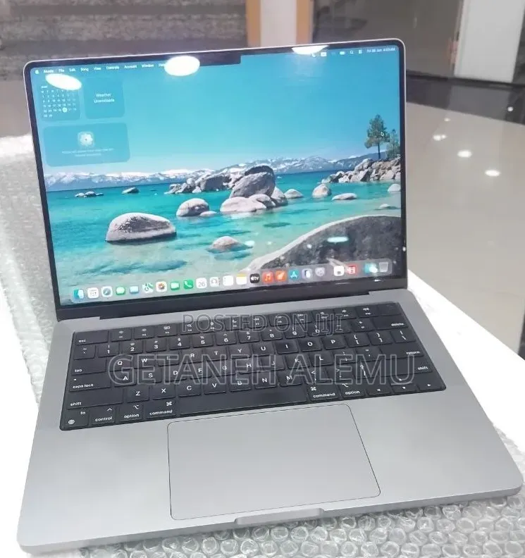 New Laptop Apple MacBook Pro 2021 M1 32GB Apple M1 Pro SSD 512GB