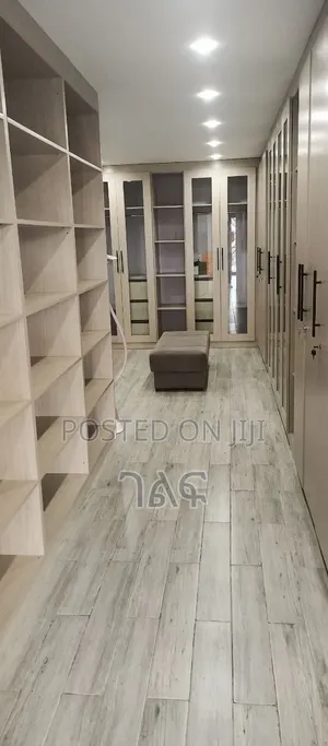 6bdrm House in የሚሸጥ ቤት
አያት  ውስጥ, Bole for sale