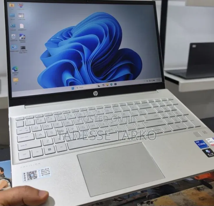 New Laptop HP Pavilion 15 16GB Intel Core i7 SSD 1T