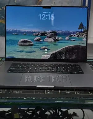 New Laptop Apple MacBook Pro 2021 M1 32GB Apple M1 Pro SSD 512GB