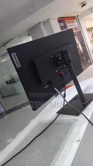 Brand New Lenovo 27" Inch Frameless Monitor 2022/23