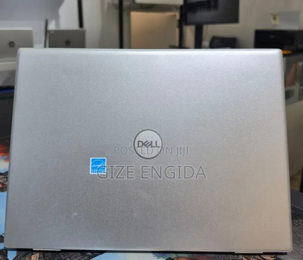 New Laptop Dell Inspiron 15 16GB Nvidia SSD 512GB