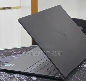 New Laptop Dell XPS 13 16GB Intel Core i7 SSD 512GB