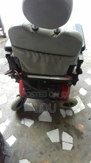 Pride Mobility Jet 2 Electric Wheelchair – Excellent Condition