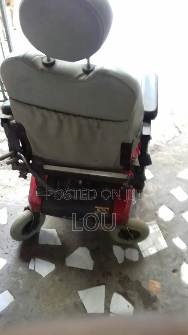 Pride Mobility Jet 2 Electric Wheelchair – Excellent Condition