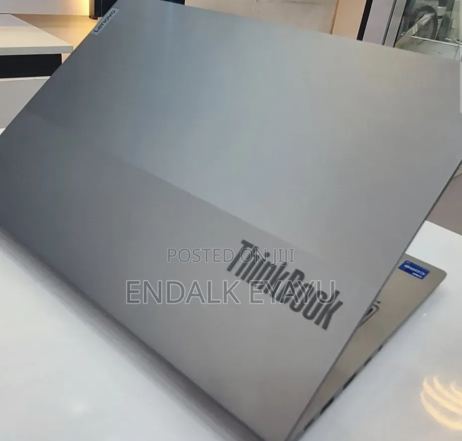 New Laptop Lenovo Thinkbook 14 16GB Intel Core i7 SSD 512GB