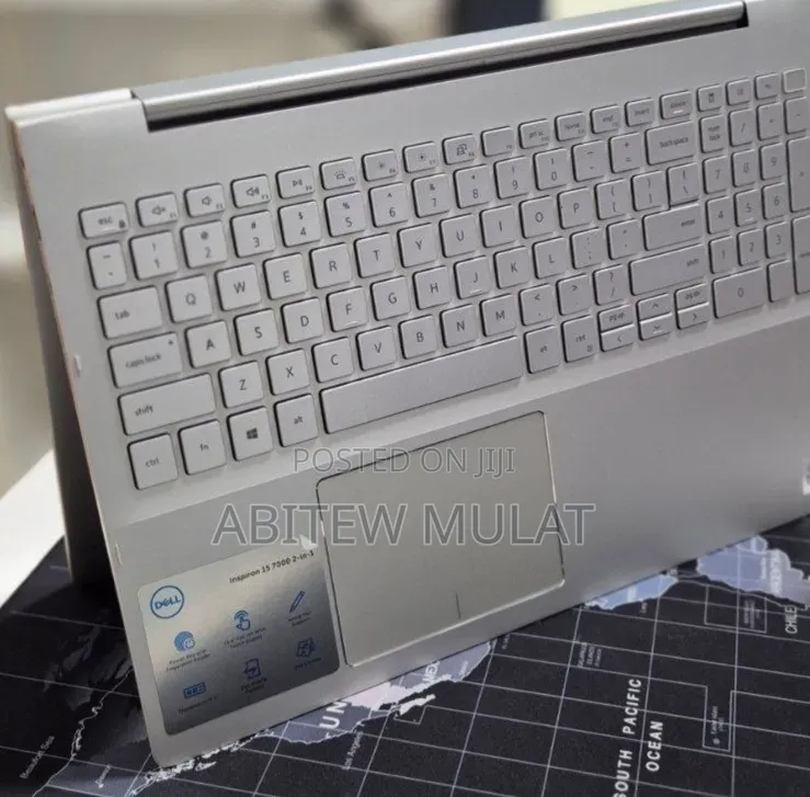 New Laptop Dell Inspiron 15 8GB Intel Core i5 SSD 256GB