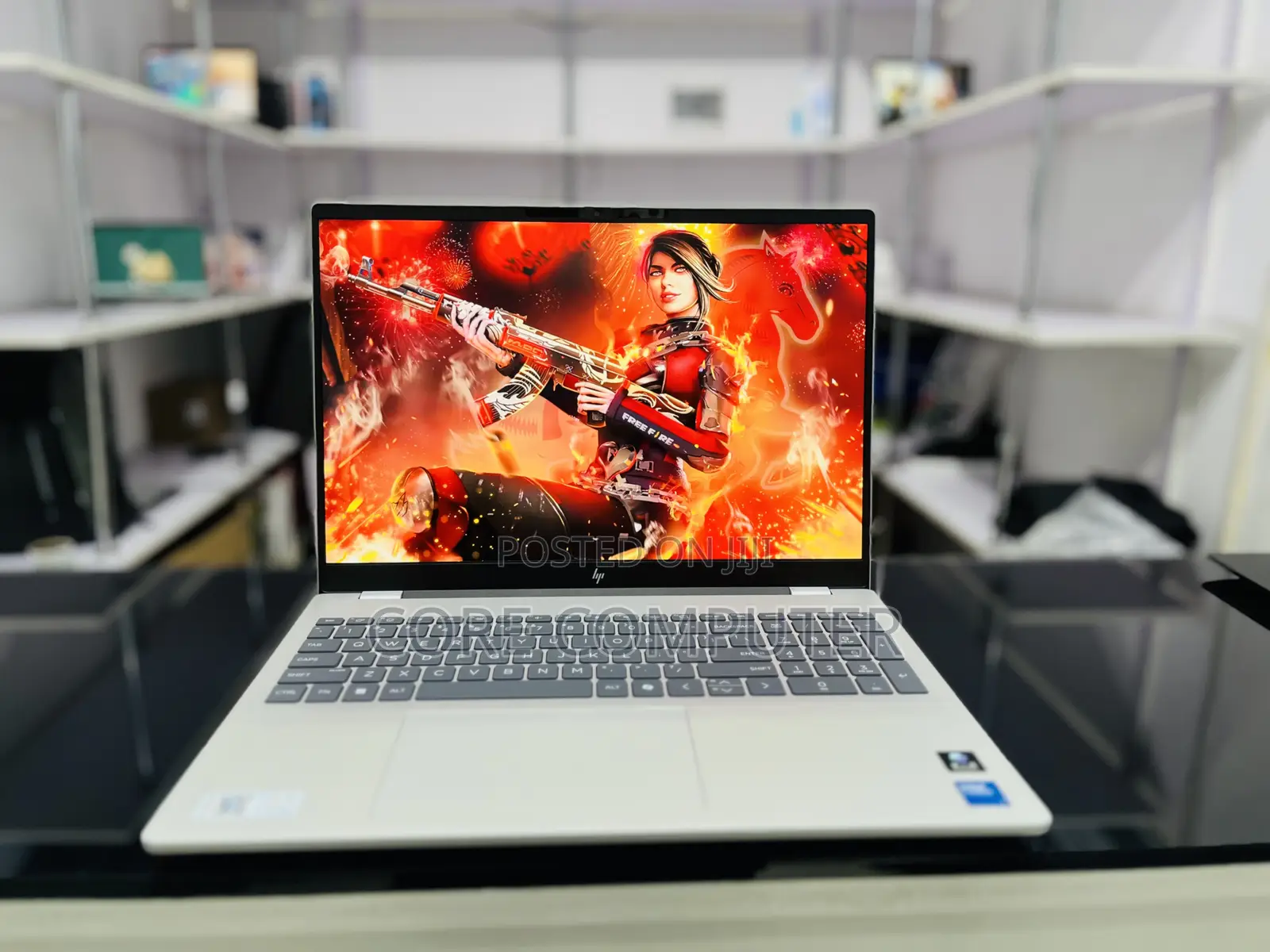 New Laptop HP OmniBook 7 16" 16GB Intel Core 7 SSD 512GB