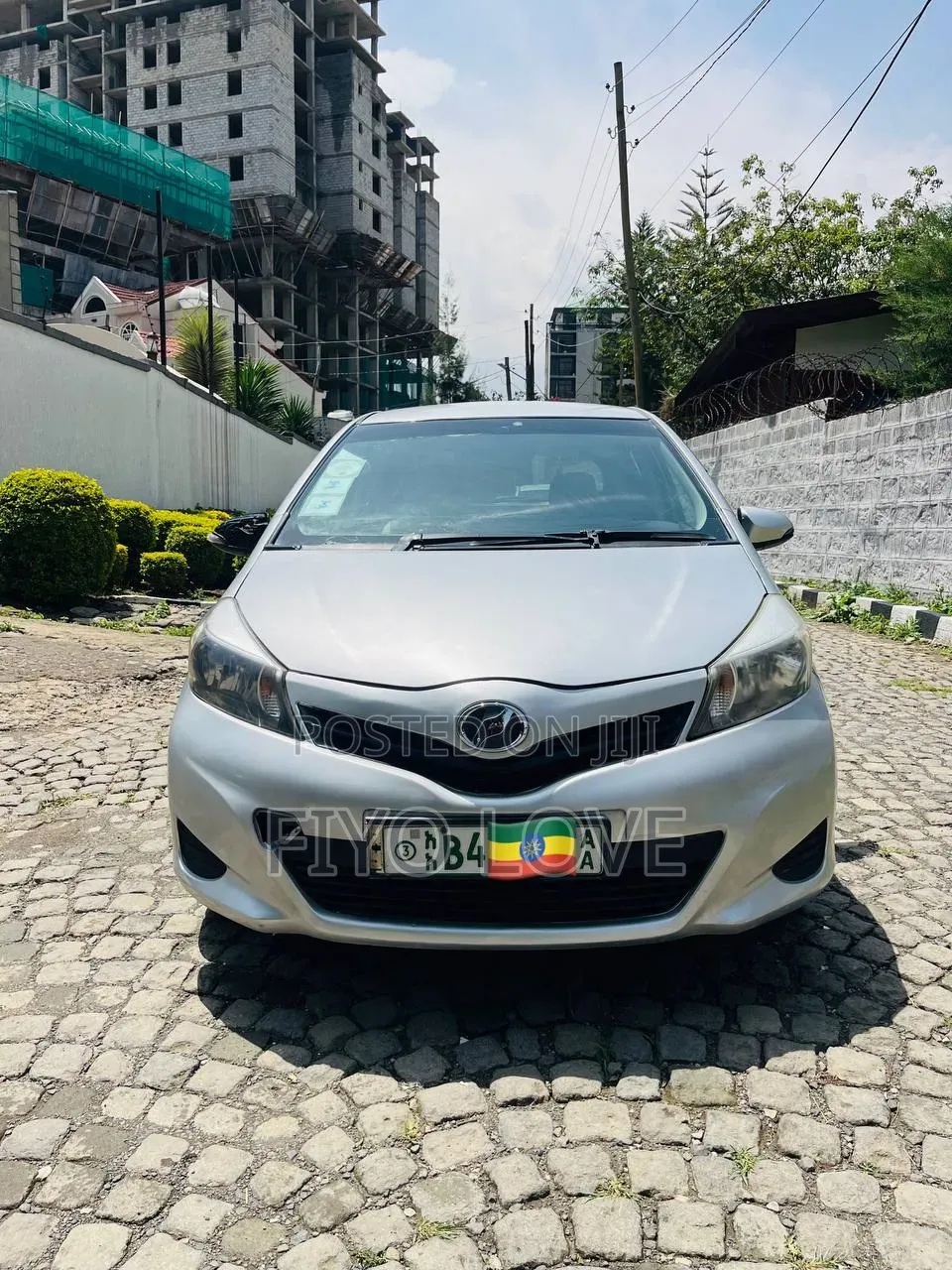 Toyota Yaris 2014 Silver