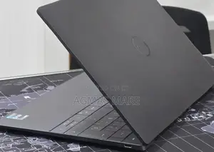New Laptop Dell XPS 13 16GB Intel Core i7 SSD 512GB