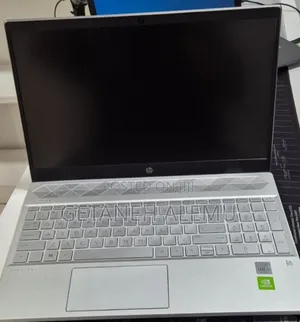 New Laptop HP Pavilion 15 8GB Intel Core i5 SSD 512GB