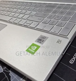 New Laptop HP Pavilion 15 8GB Intel Core i5 SSD 512GB