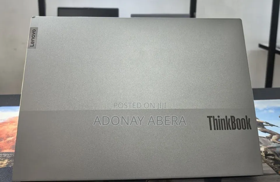 New Laptop Lenovo 16GB Intel Core i5 SSD 512GB