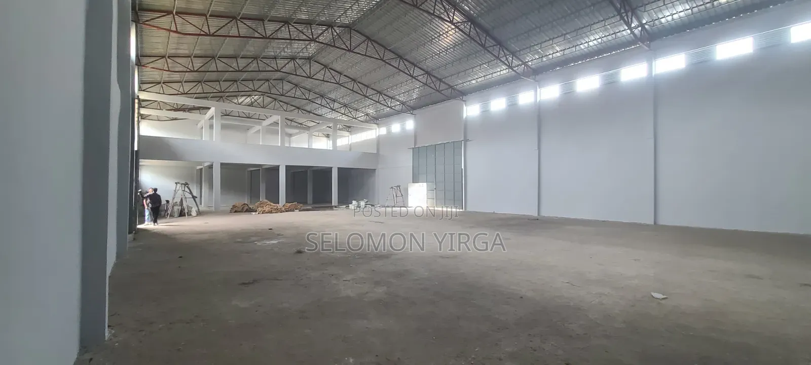 የመከራይ መጋዘን 1000ሺ ካሬ እና G+1ቢሮ ያለዉ