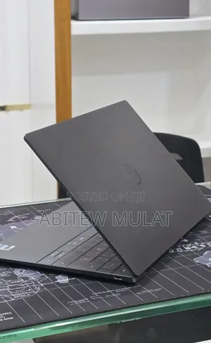 New Laptop Dell XPS 13 16GB Intel Core i7 SSD 512GB