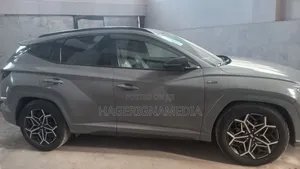 Hyundai Tucson 2022 Gray